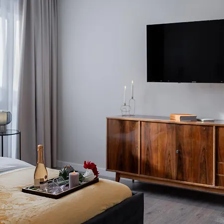 Apartamento Contemporary 3-bedroom Lofts - Modern Touches Meet Classic Elegance By Calea Victoriei