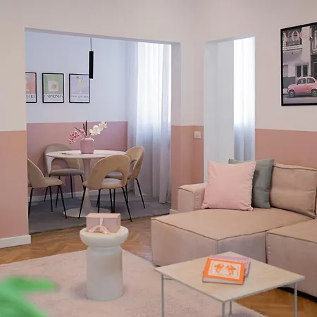 Vibrant & Spacious 3br Lofts On Amzei Square Bucharest